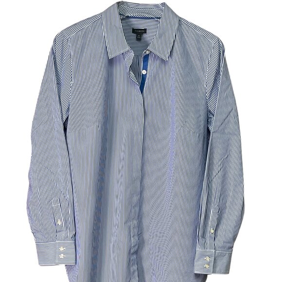 TALBOTS STRIPED POPLIN HIDDEN BUTTON-UP BLOUSE – SIZE MEDIUM - Picture 1 of 6
